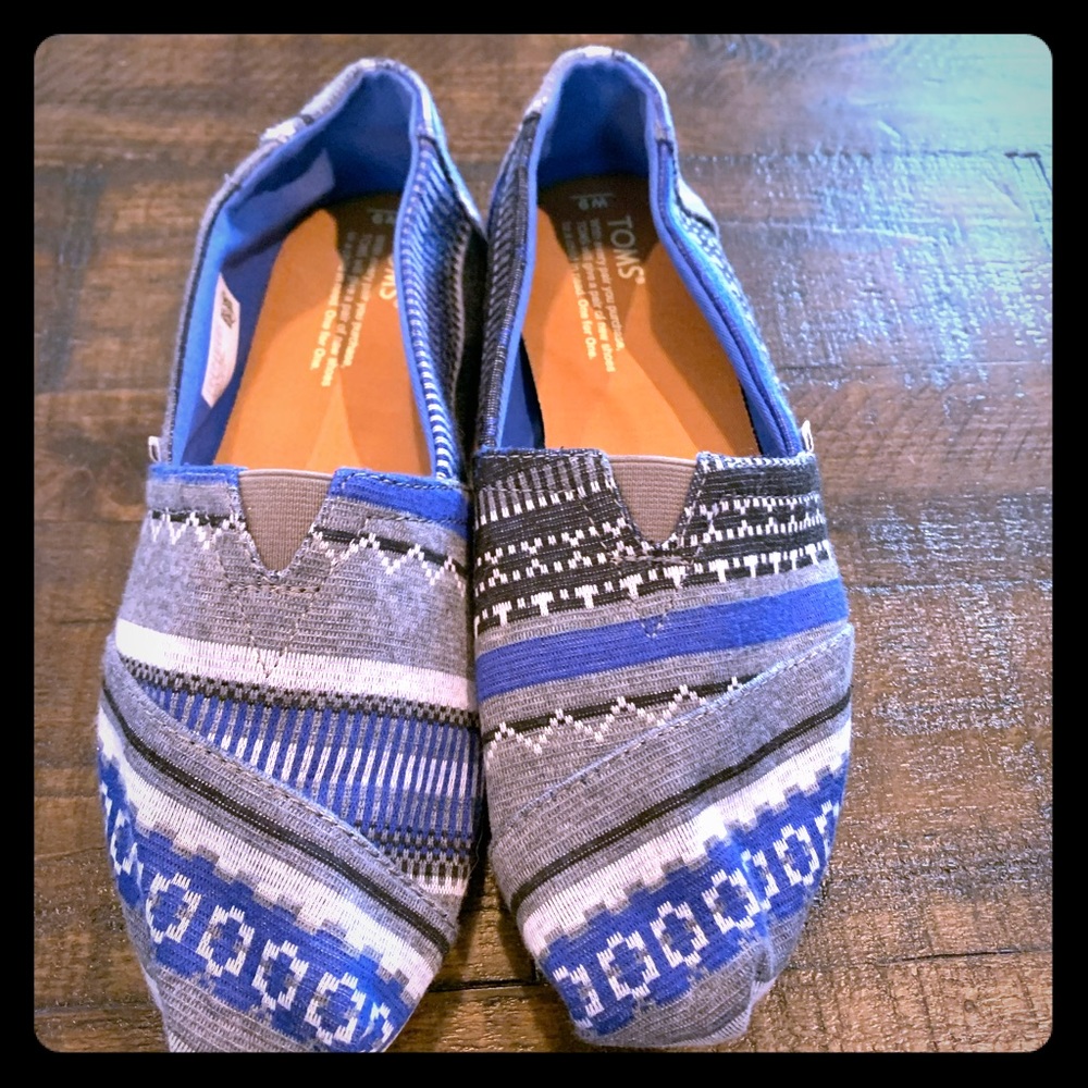 Toms